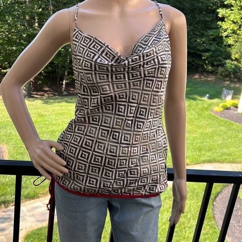 Earl Jean vintage Y2K silk rayon blend gray white red Geo print top